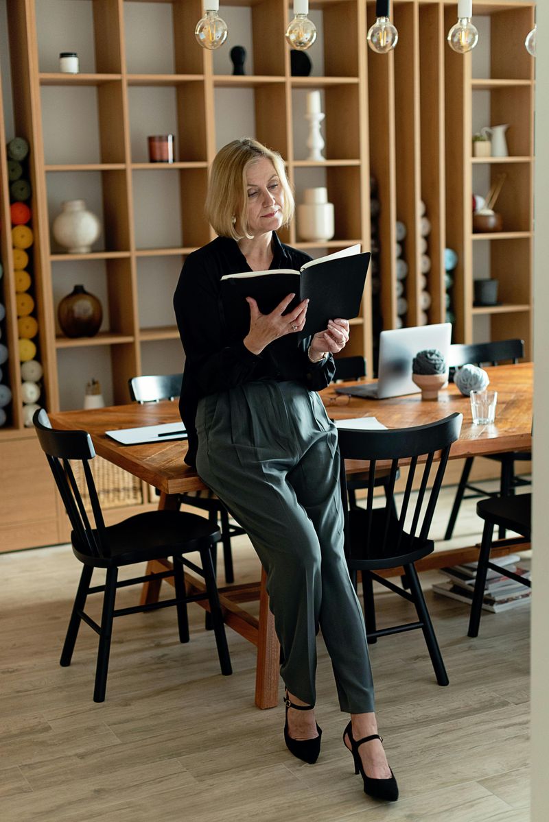 Versatile Ponte Knit Pants For All-Day Wear