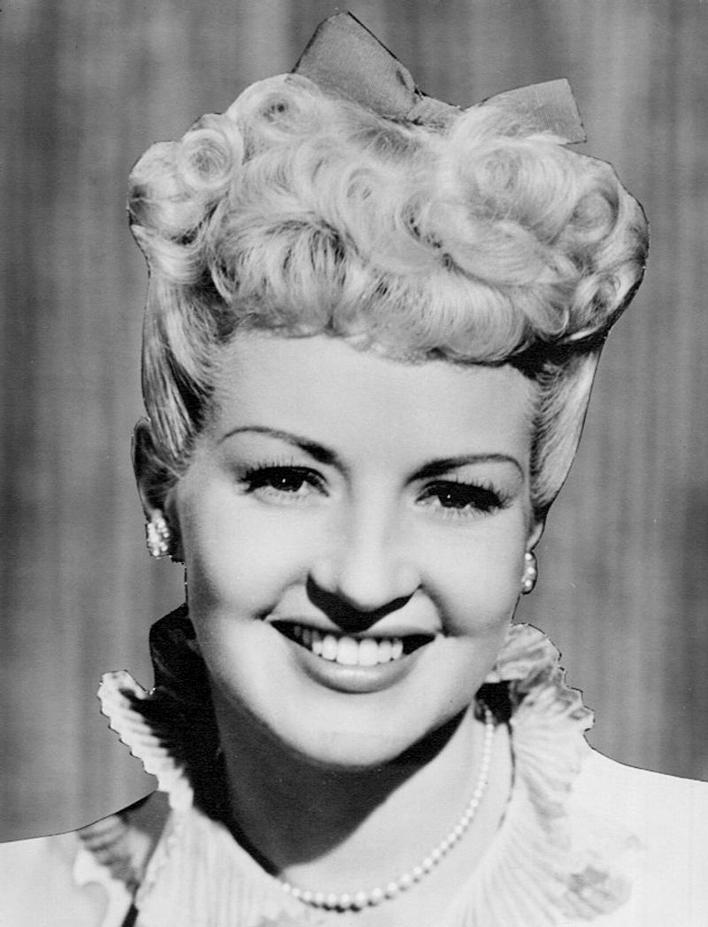 Victory Rolls – 1940s