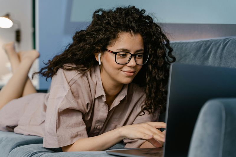You Notice Improved Focus, Creativity, and Mood After Breaks