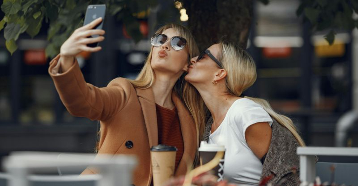 How to Know You're Truly Likable: 11 Subtle Signs People Enjoy Your Company
