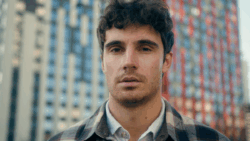 10 Major Differences Between a Narcissist and a Truly Confident Guy