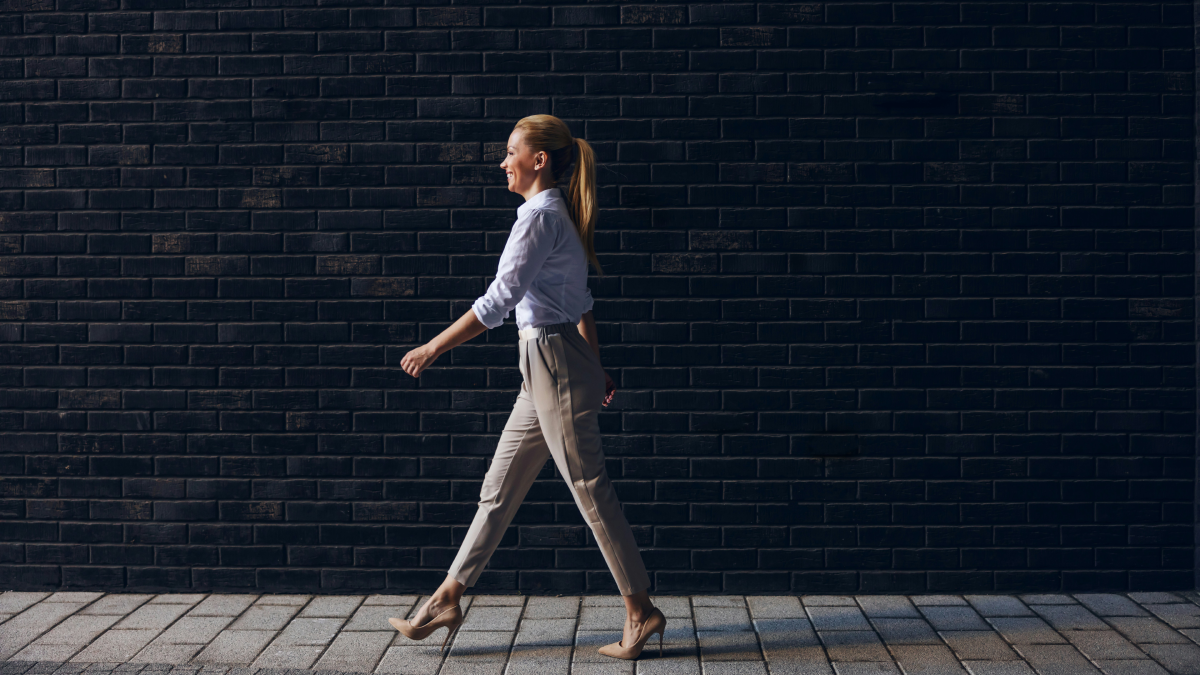 10 Tailored Pants Outfits So Good, No One Will Guess You're Over 40