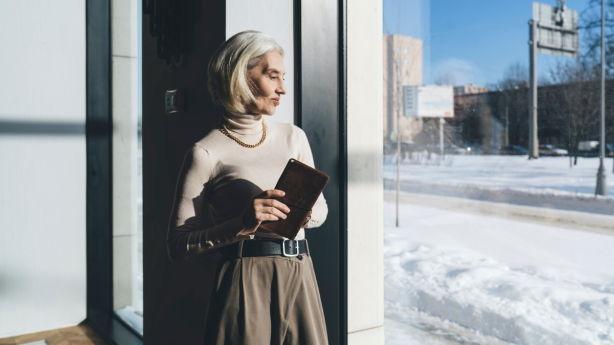 10 Winter Capsule Wardrobe Essentials Every Stylish Woman Over 50 Needs