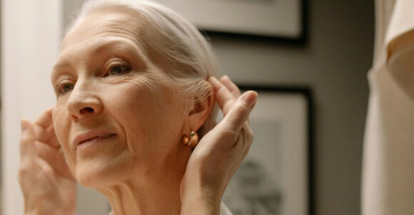 13 Jewelry Trends That Look Ageless on Mature Skin