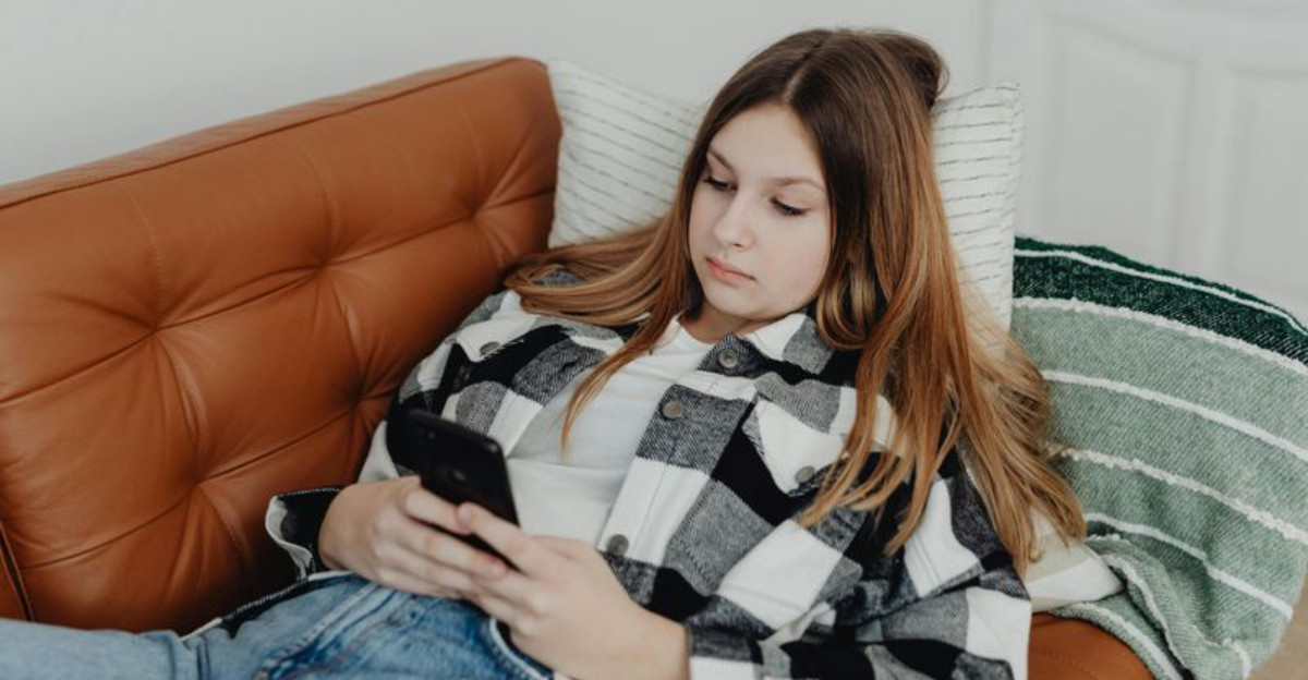 11 Mistakes That Make Women Look Less Confident