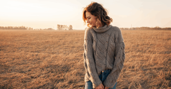 14 Classic Shoes That Always Look Good With Oversized Sweaters