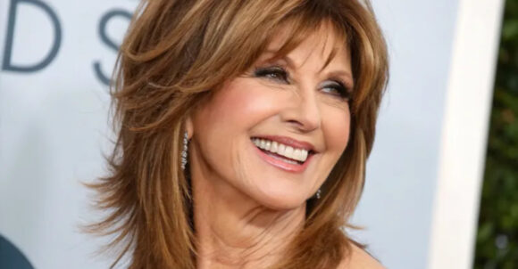12 Hairstyles Stylists Say Make Women Over 60 Look Instantly Youthful