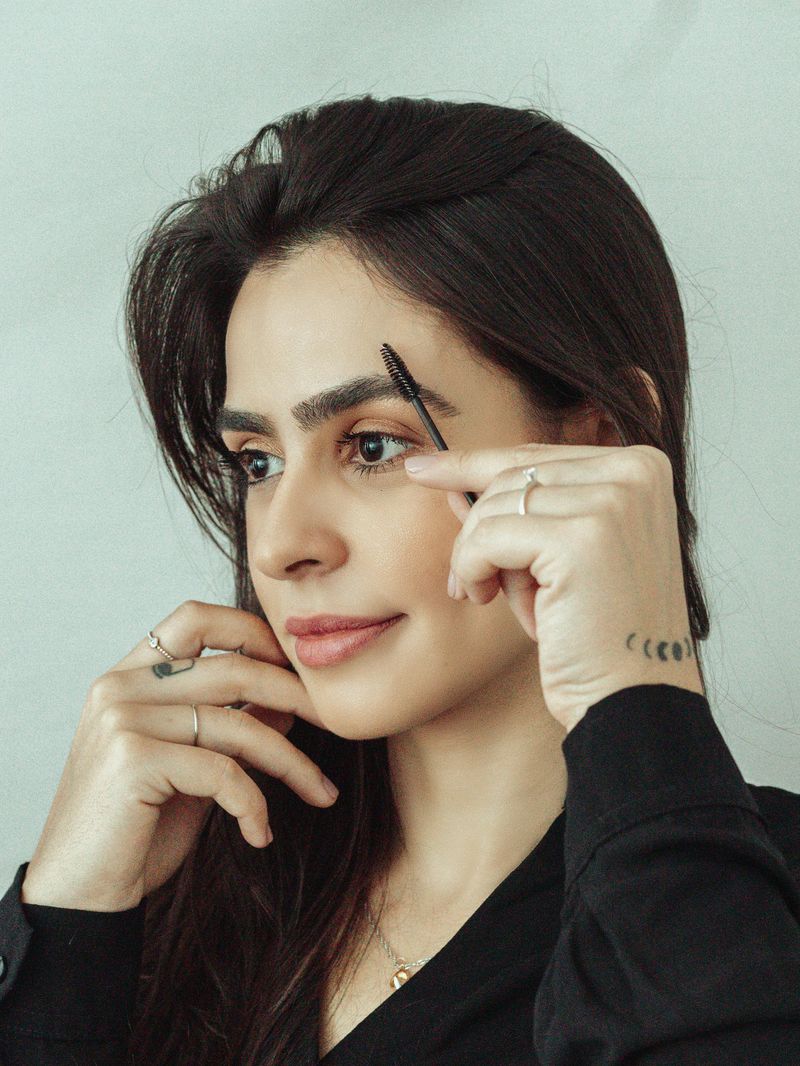 A Particular Grooming, Hair, and Makeup Detail