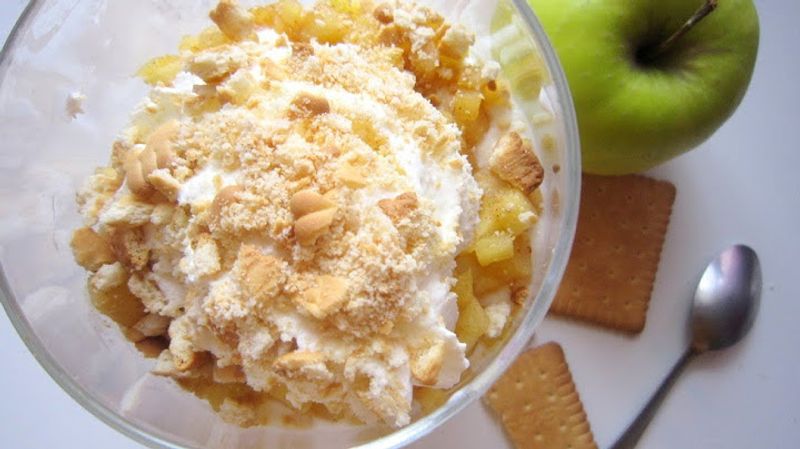 Apple Cheesecake Parfaits
