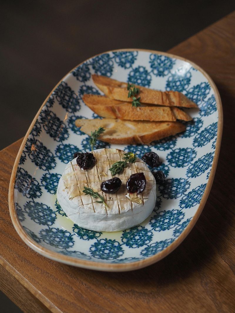Baked Brie with Honey and Berries