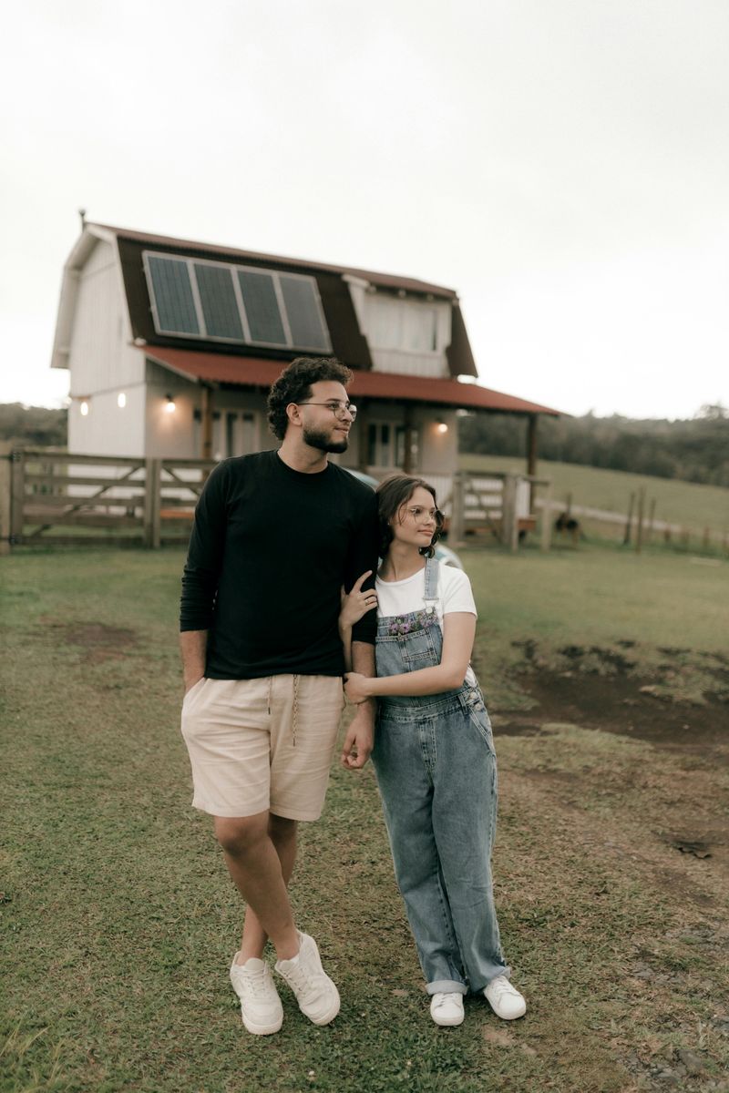 Blurred Boundaries Between Help and Control