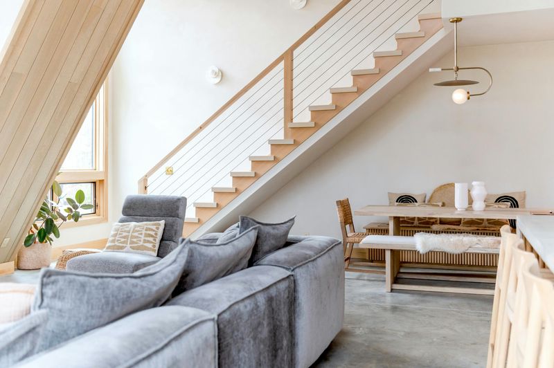 Choose a Neutral Color Palette