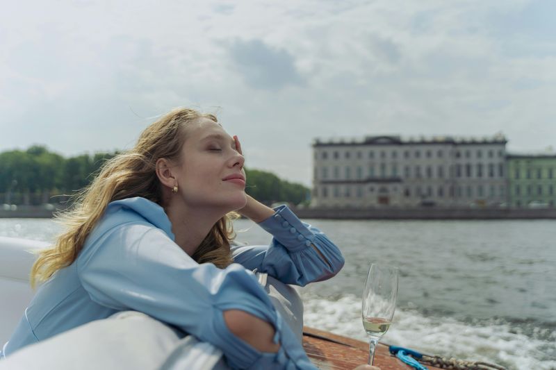 Digital Detox Moments Enhance Your Journey