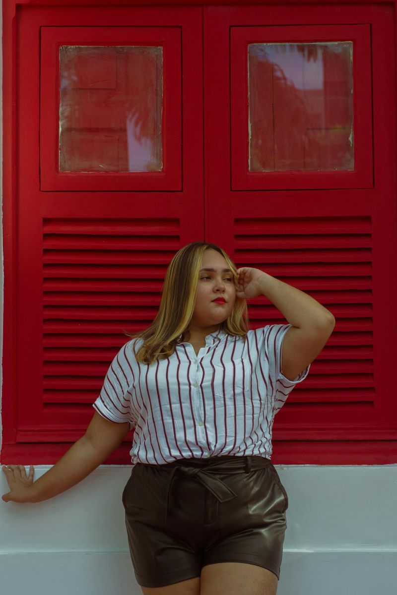 Don't Tuck In Your Shirts