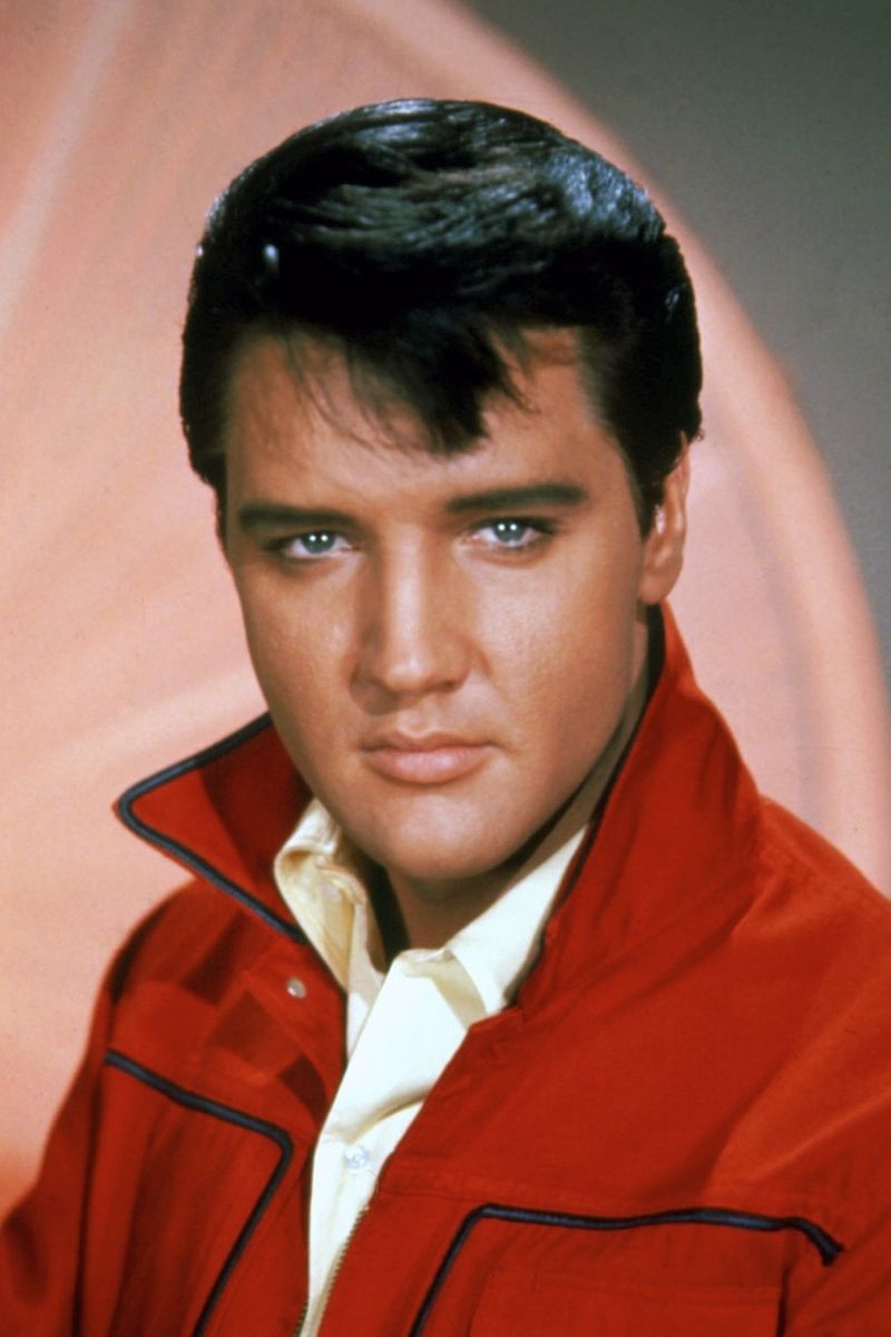 Elvis Presley: The King's Rebellious Swagger