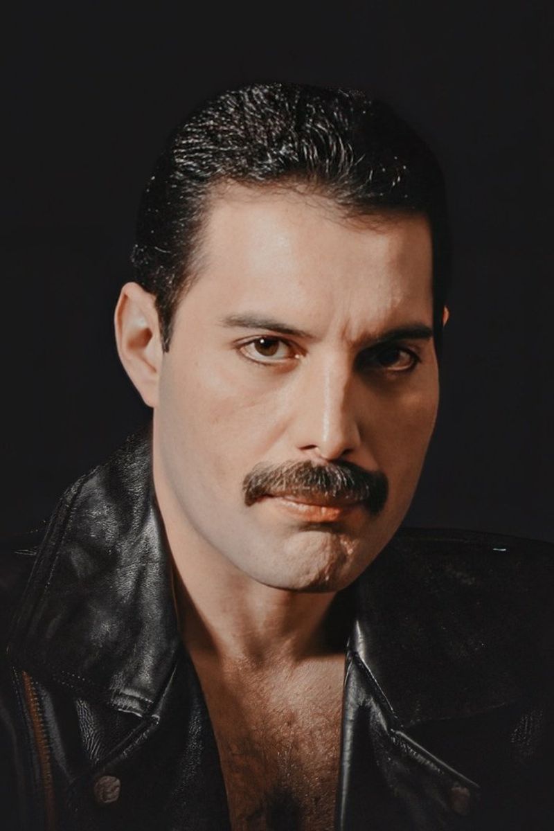 Freddie Mercury: Theatrical Rock Royalty