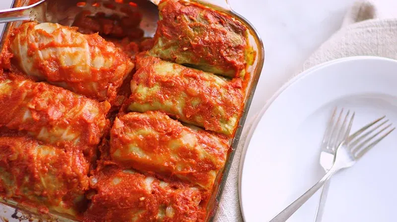 Ground Beef & Vegetable Cabbage Rolls