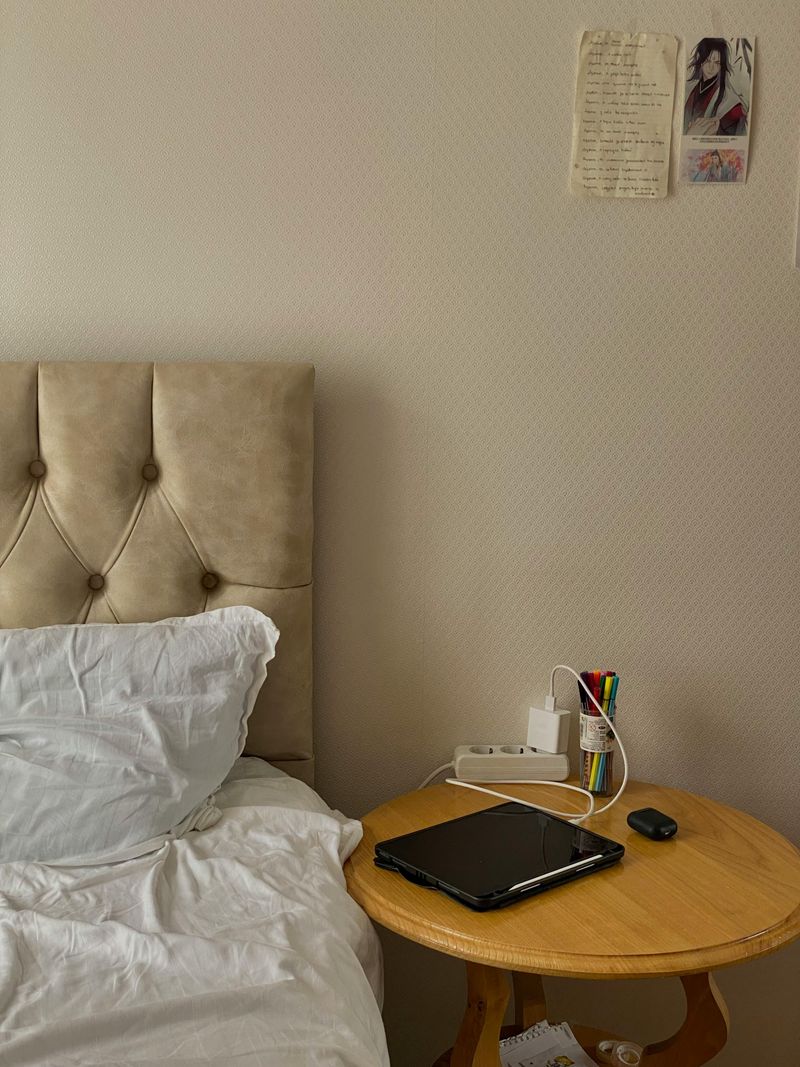 Old or Broken Electronics