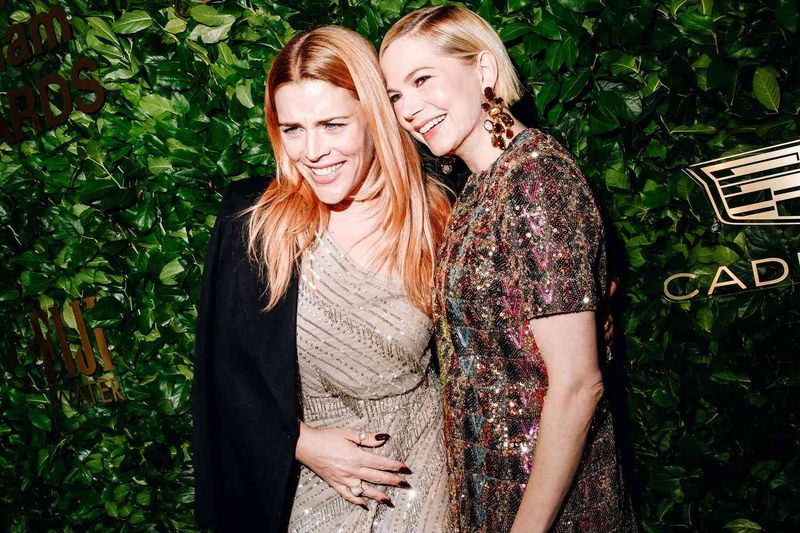 Michelle Williams & Busy Philipps