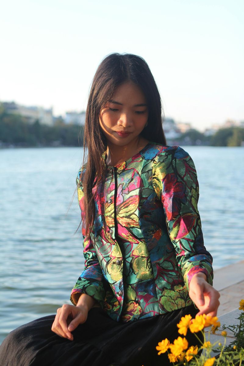 Mismatched or Clashing Colors