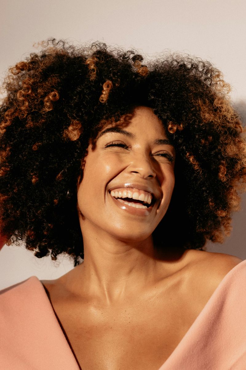 She Glows Physically