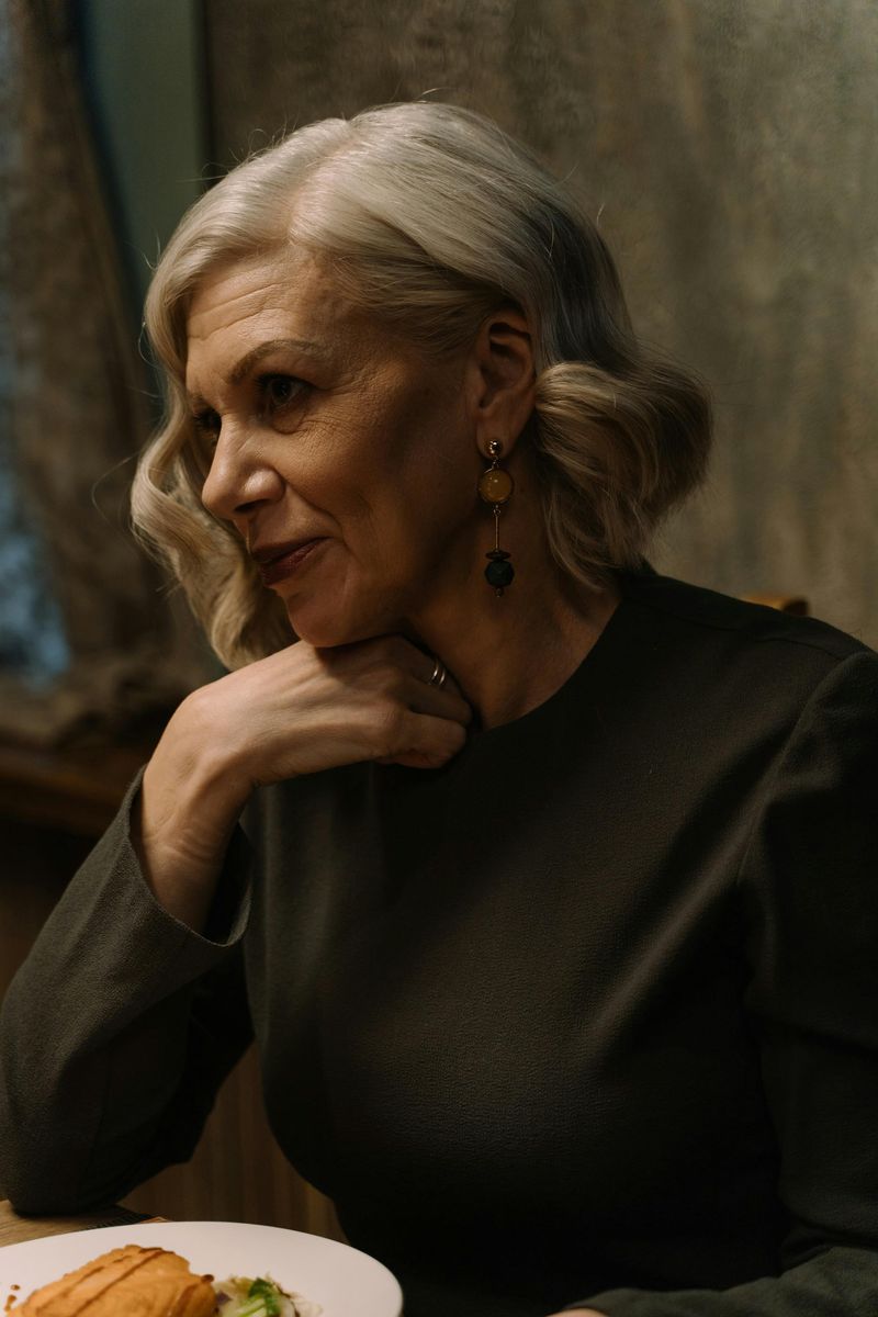 Style Hair with Soft Waves to Add Movement and Dimension