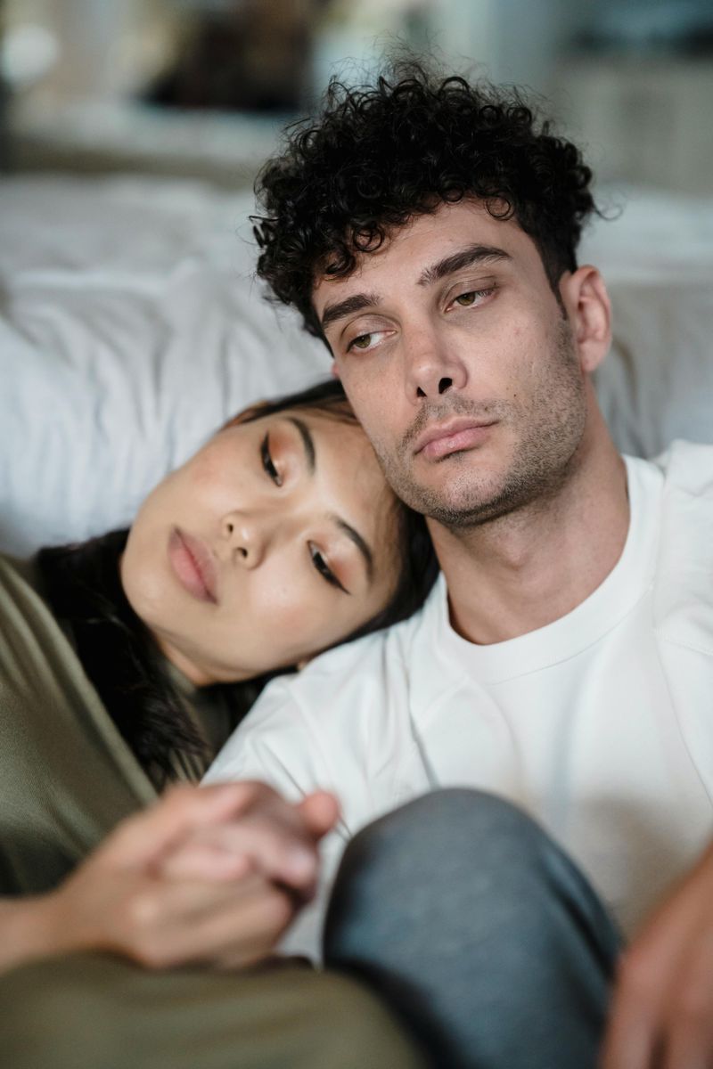 Hiding Needs and Refusing Support