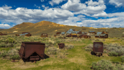 The Dark Side of the Golden State: California's Most Haunted Spots