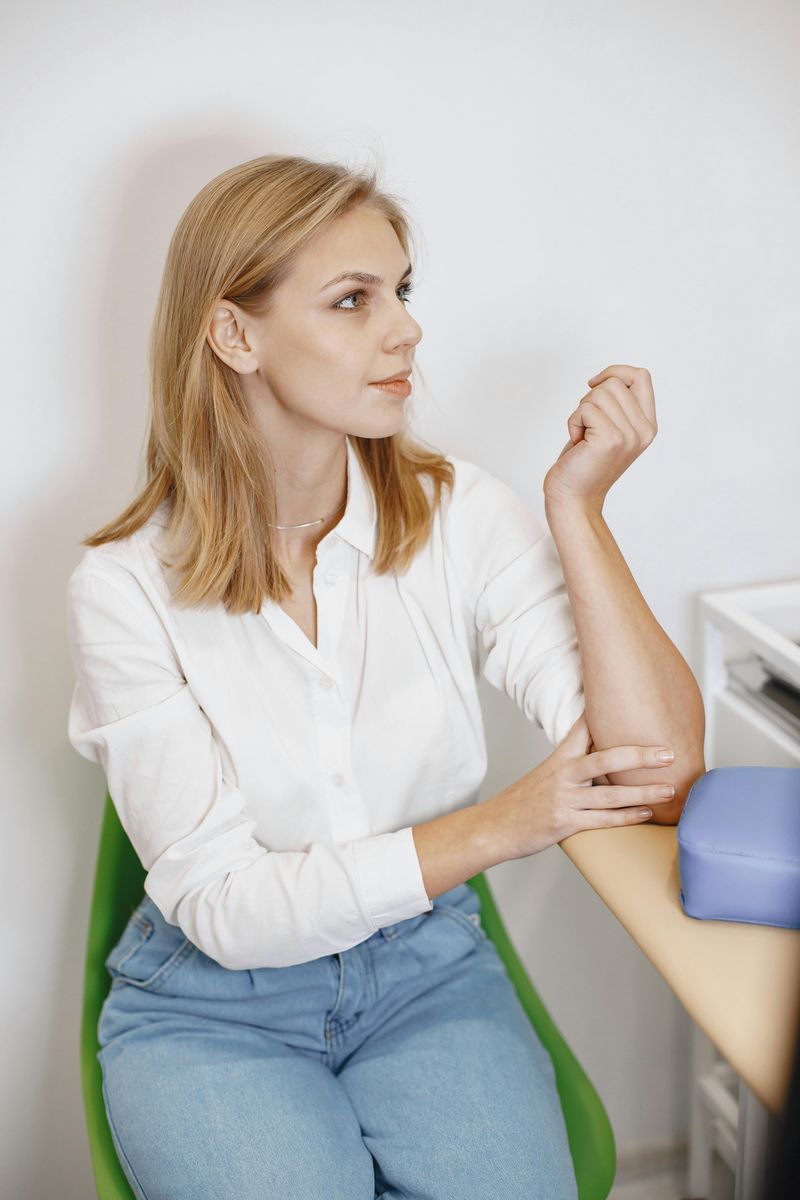 Timeless Looks Feel More Aligned with Professional and Social Expectations