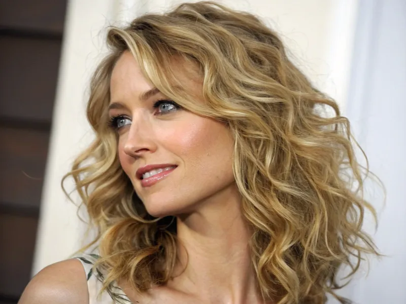 Try Heatless Curls or Waves
