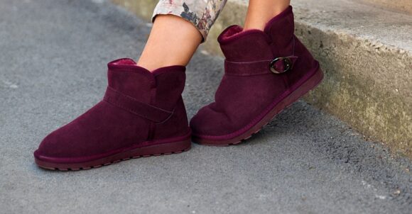 10 Winter Looks With UGGs That Feel Cozy and Polished