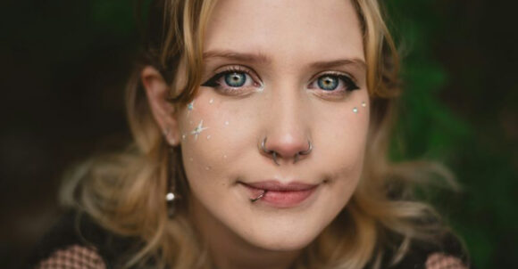 12 Surprising Things Men Find Unattractive