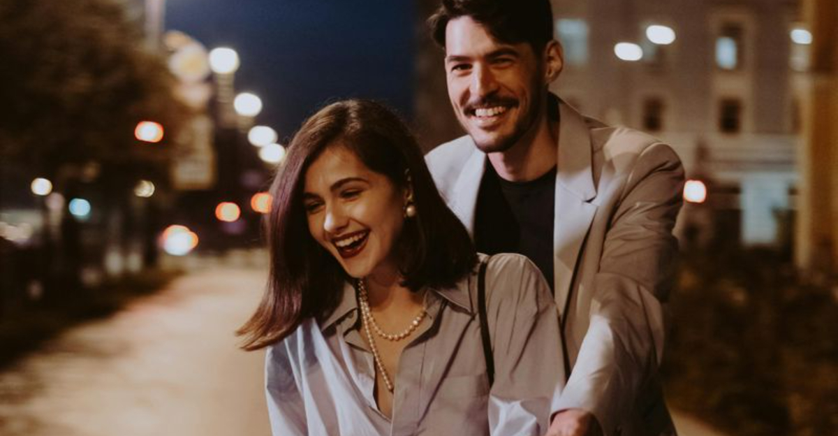 10 Things Men Do That Make Women Melt (Silently)