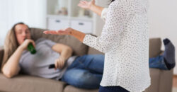 15 Things Women Commonly Struggle With in Relationships With Men