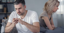 9 Things Women Do That Instantly Break a Man's Trust