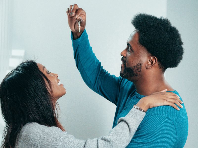 Avoiding Making Future Plans