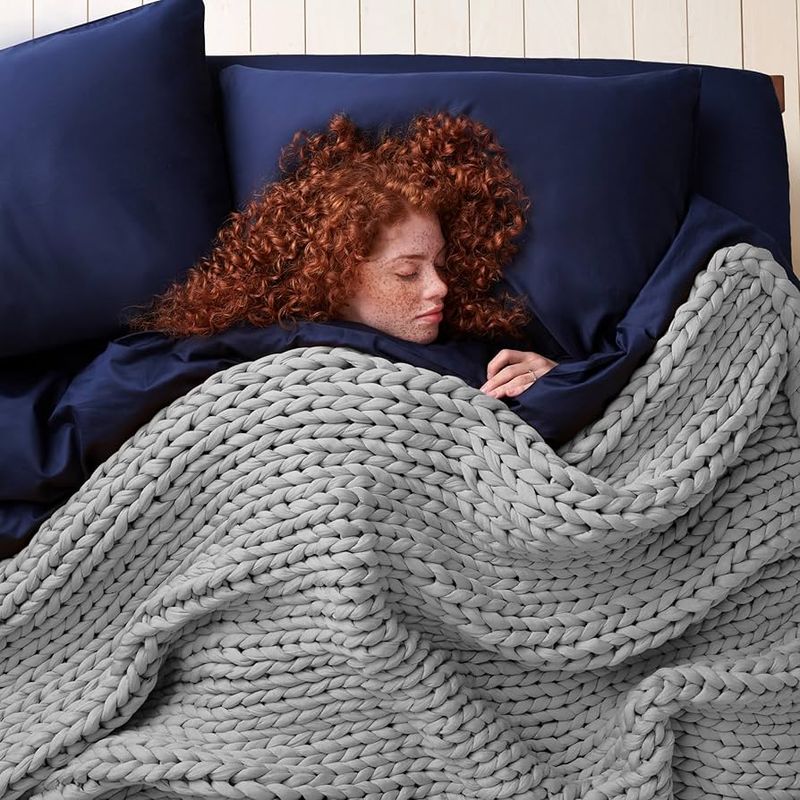 Bearaby Weighted Blanket