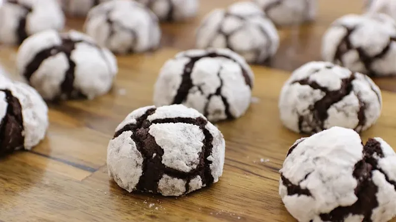 Chocolate Crinkle Cookies