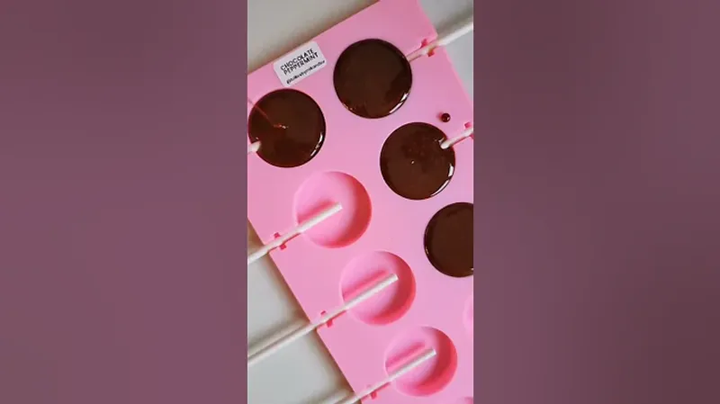 Chocolate Peppermint Lollipops