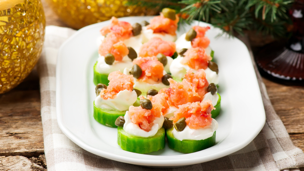 10 Crowd-Pleasing Bites That Belong on Every New Year's Table