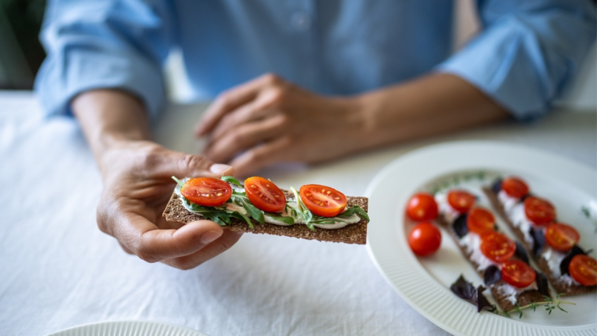 15 Festive Finger Foods That Vanish in Minutes
