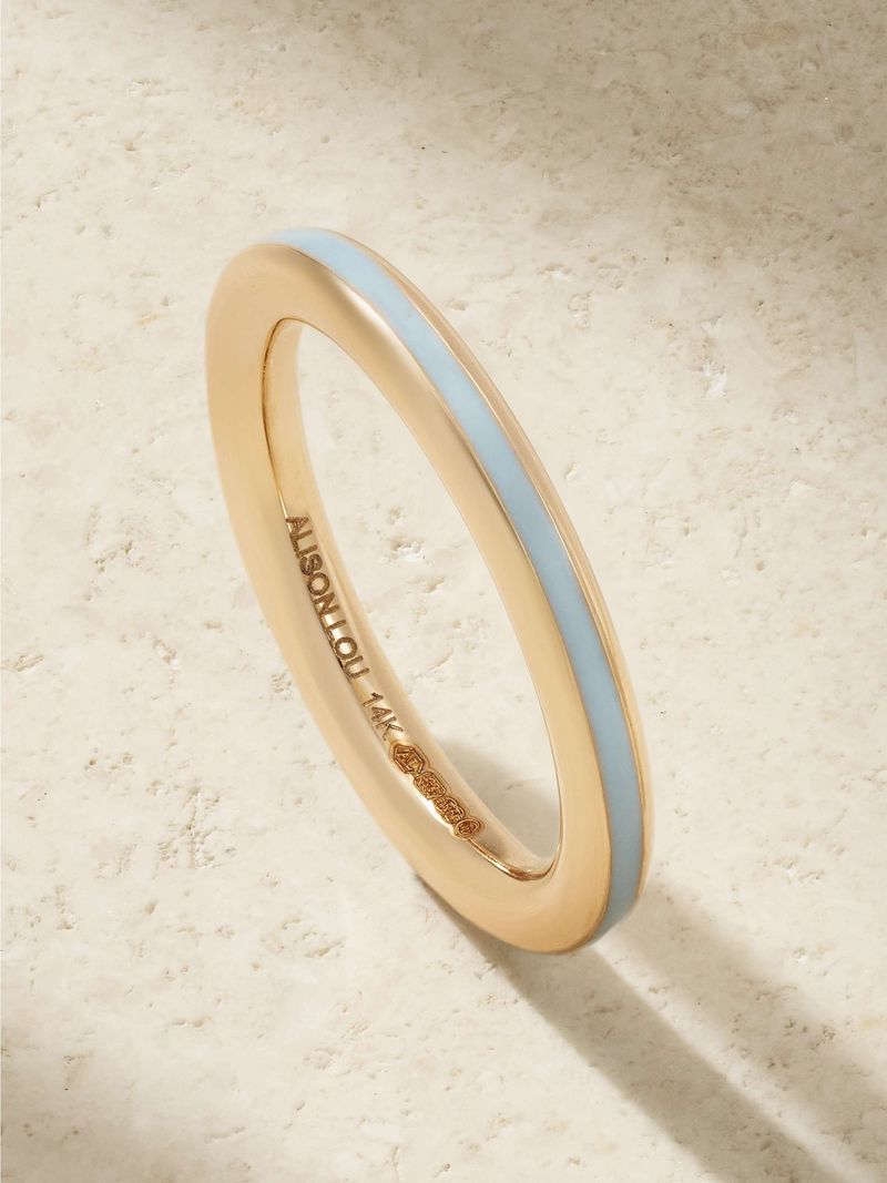 Excessively Delicate, Barely-There Jewelry