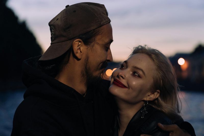 His Attention Feels Conditional