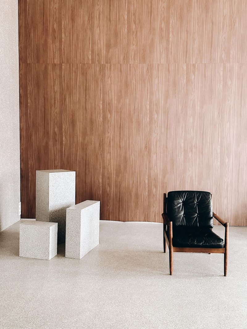 Ignoring Scale and Proportion