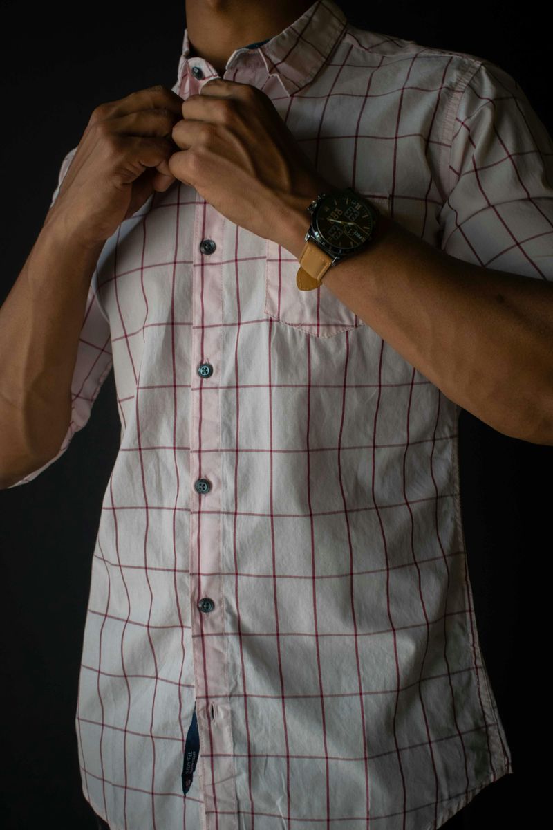 Ignoring Wrinkled or Stained Clothing