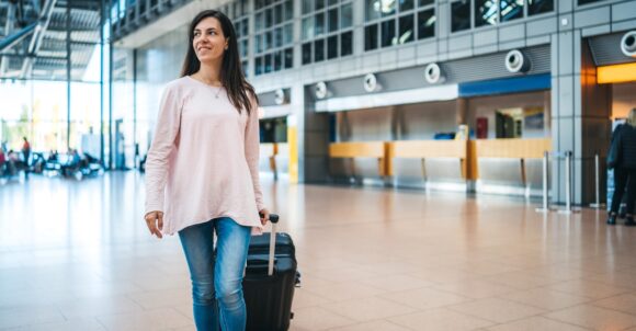 Leggings Are Officially Out and These 12 Comfy Pants Are Taking Over Airport Style