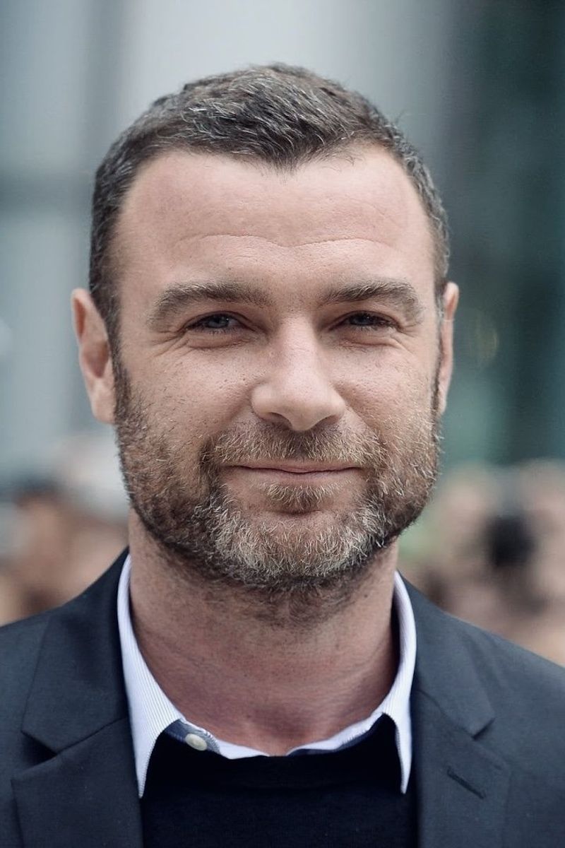 Liev Schreiber — Cotton Weary (Scream franchise)