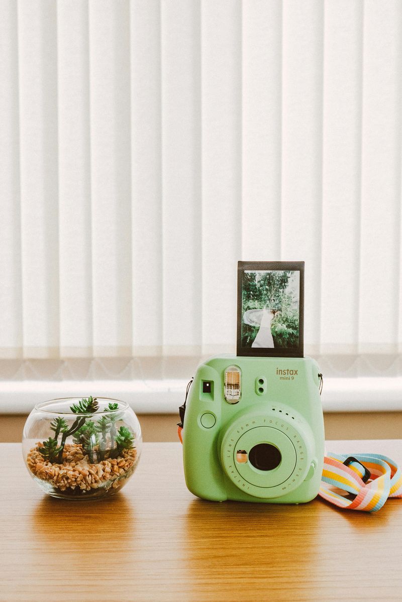 Mini Instant Camera