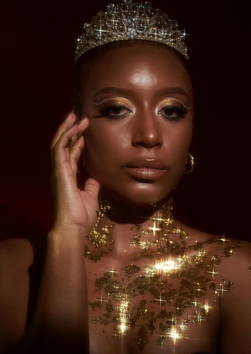 Overly Dramatic Glitter Makeup