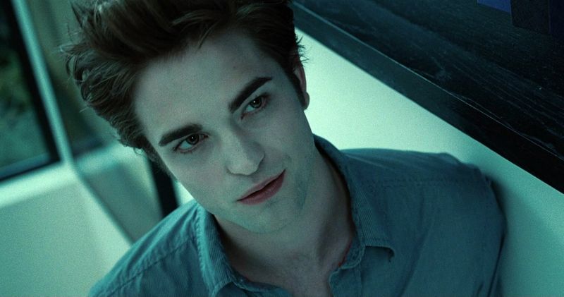 Robert Pattinson – Edward Cullen (The Twilight Saga, 2008–2012)